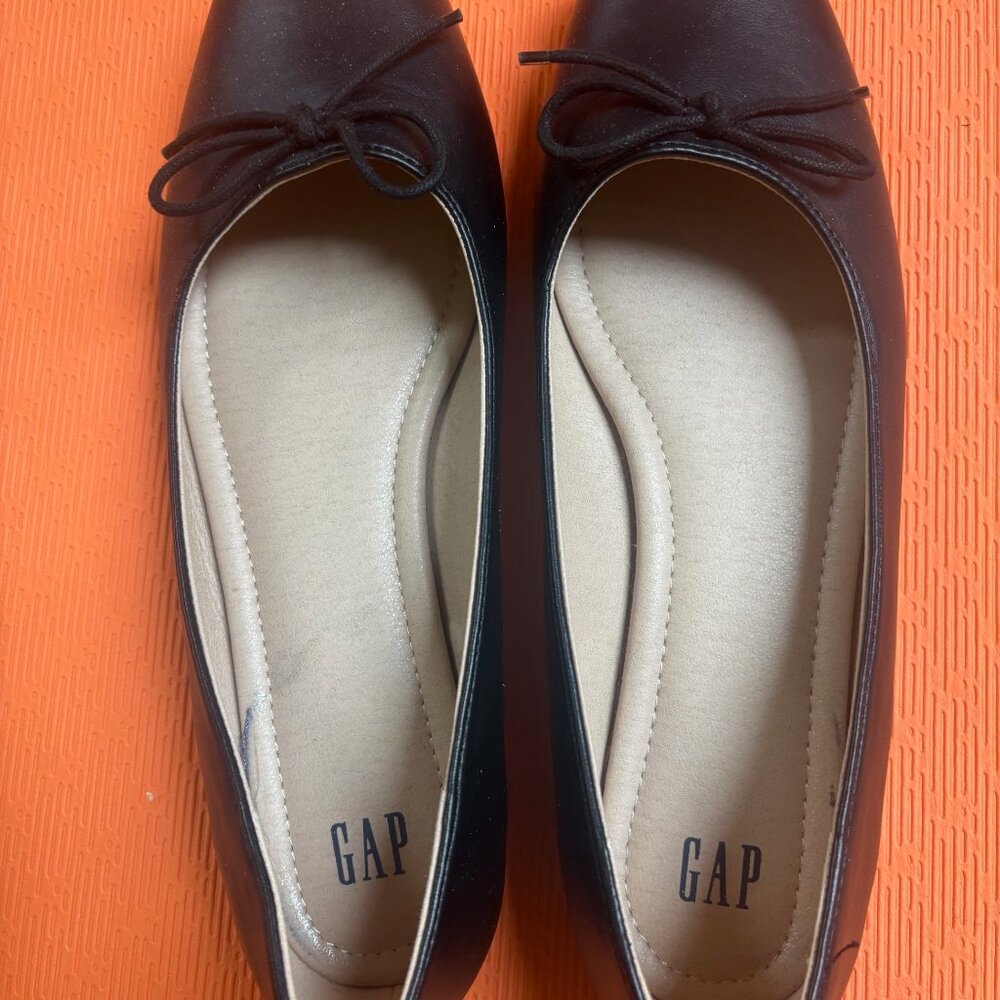 GAP BLACK BALLET FLATS SIZE 11